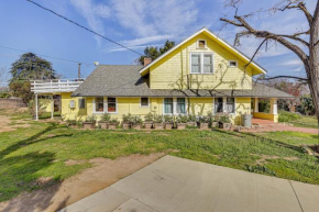 Eclectic Wildomar Home 6 Mi to Santa Rosa Plateau